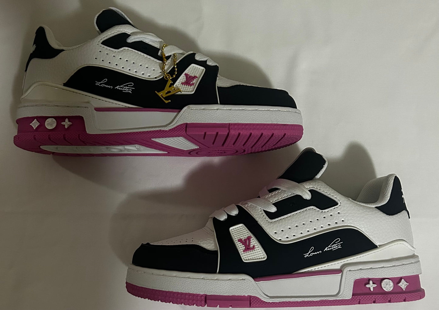 FRESH LV TRAINER SNEAKERS